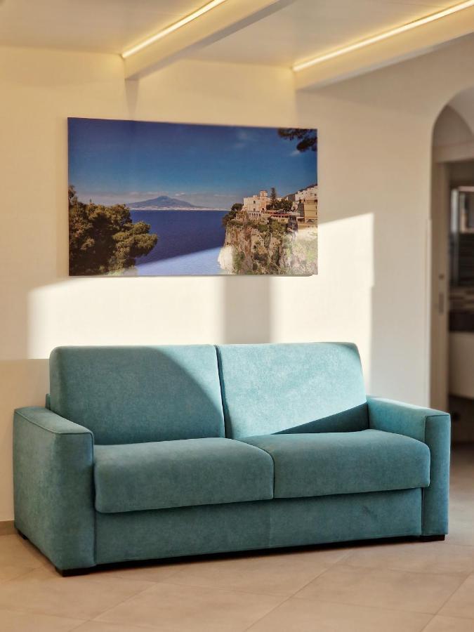 Savarese Luxury Palace Apartment วีโกเอเกวนเซ ภายนอก รูปภาพ